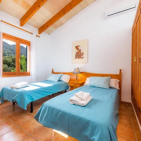 El Clavet Villa *