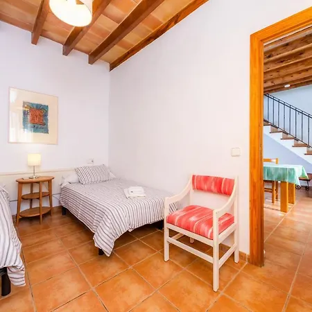 El Clavet Villa *